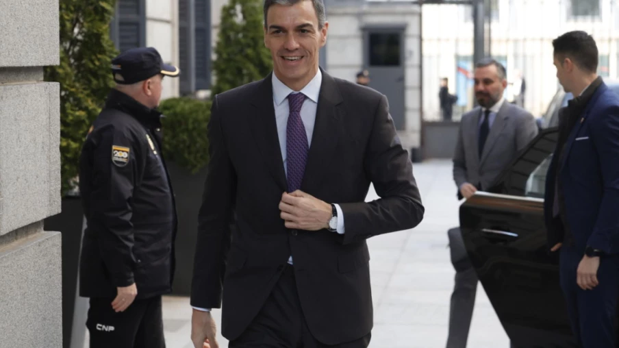 Pedro Sánchez à Trump : «Non à la guerre», l'Espagne refuse des bases