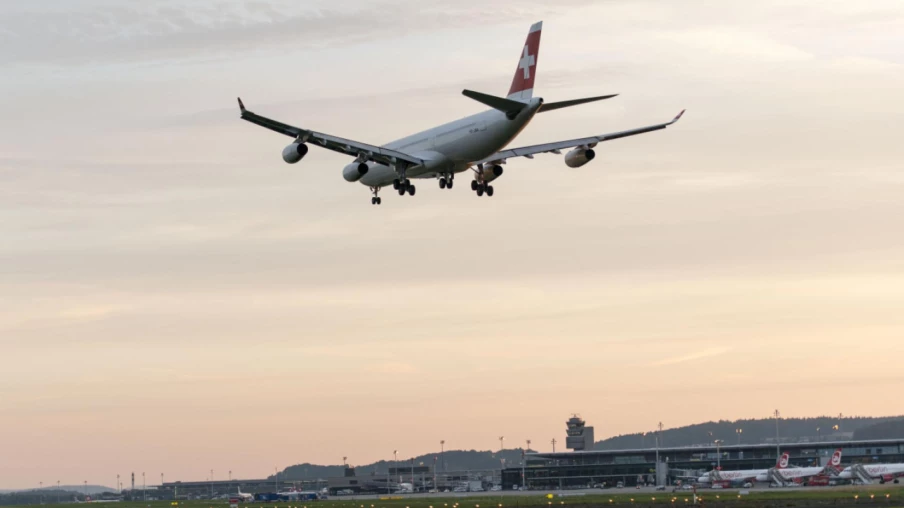 Le vol spécial Swiss d'Oman à Zurich a décollé, 120 rapatriés