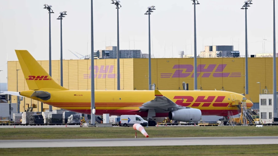 DHL confronté à des restrictions aériennes et maritimes dans le Golfe