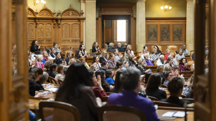 Femmes et IA au parlement: enjeux et perspectives pour la Suisse