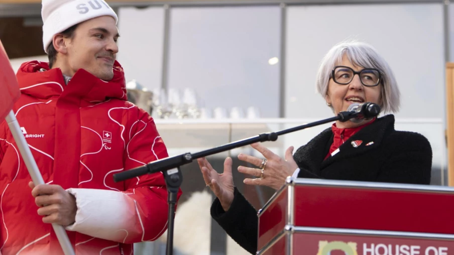 Baume-Schneider à Cortina pour soutenir les athlètes paralympiques