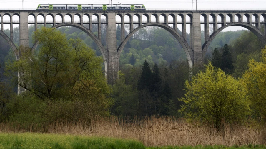 Fribourg: modernisation du viaduc ferroviaire de Grandfey lancée