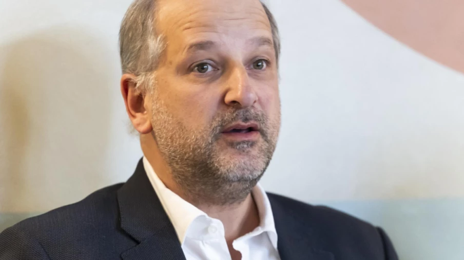 Lausanne: Grégoire Junod en tête au 1er tour, ballottage général