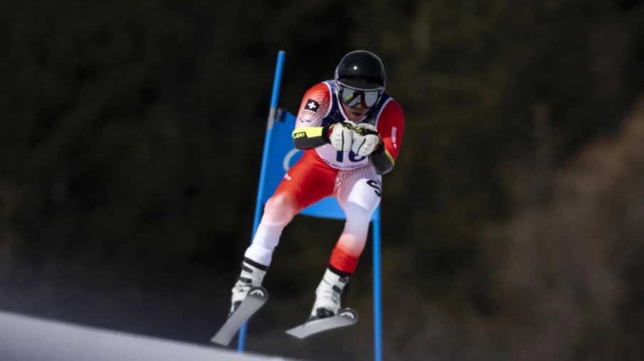 Robin Cuche double champion paralympique: or en super-G à Cortina