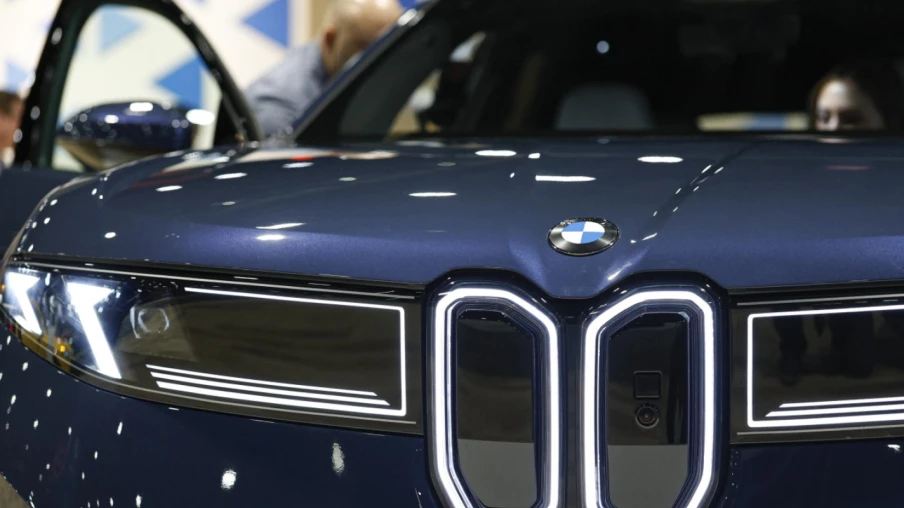 Bénéfice net de BMW en légère baisse en 2025, plombé par la Chine