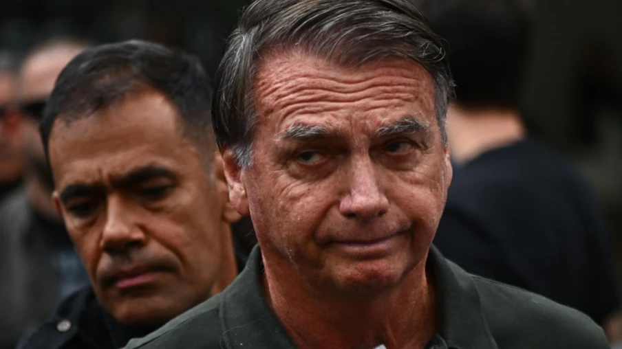 Bolsonaro en soins intensifs: dégradation de la fonction rénale