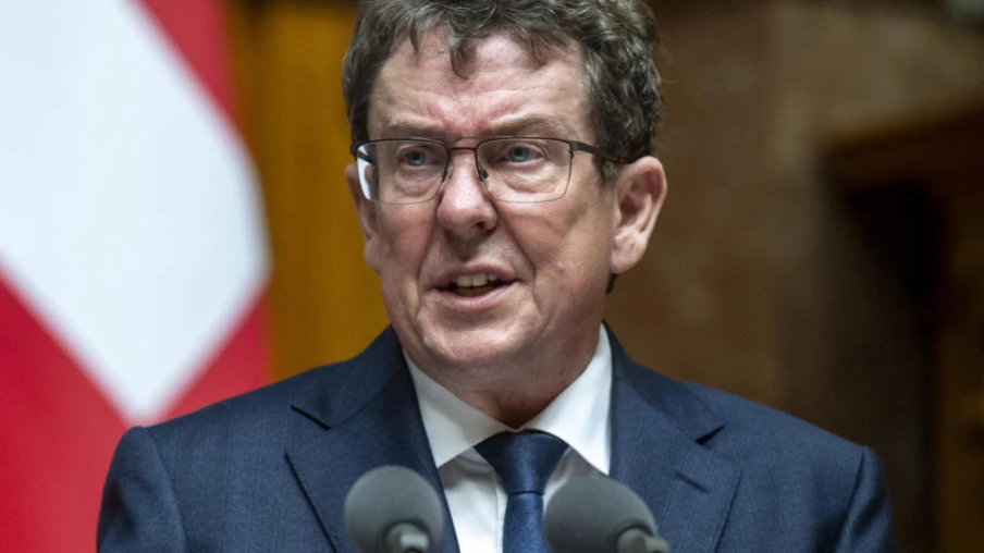 Albert Rösti interrogé au National sur les pesticides