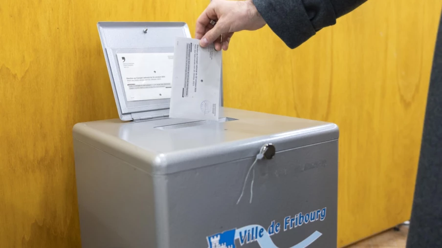 PS, syndicats et verts lancent le référendum contre la LAFE à Fribourg