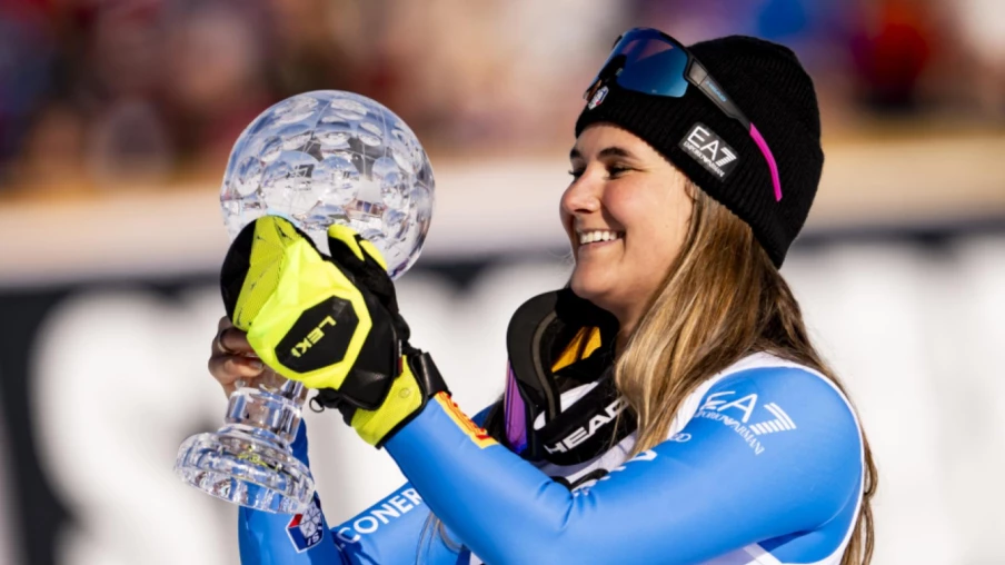 Descente dames : Laura Pirovano remporte la victoire et le globe