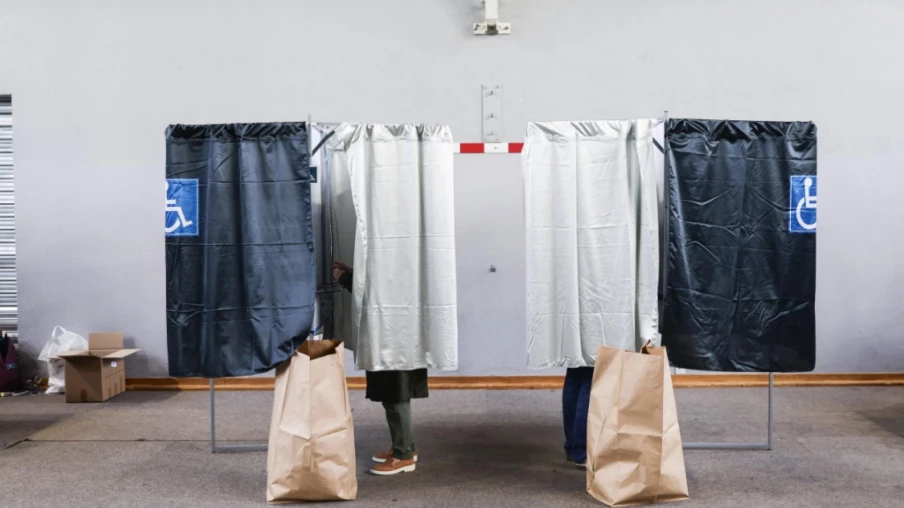 Municipales : second tour à suspense, LFI et RN en embuscade