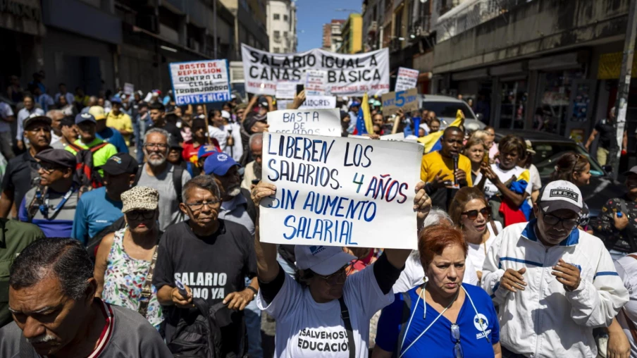 Venezuela : manifestations à Caracas contre les salaires de la faim