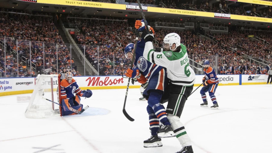 Edmonton prend les commandes face à Dallas et Lian Bichsel Edmonton prend les commandes face à Dallas et Lian Bichsel