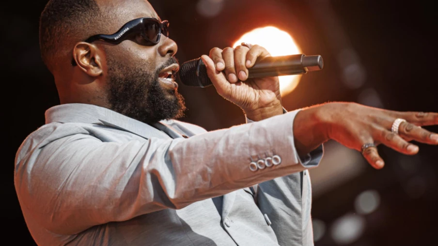 Gims en garde à vue pour blanchiment en bande organisée