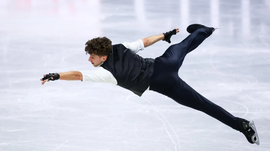 Britschgi 9e après le programme court des mondiaux de patinage