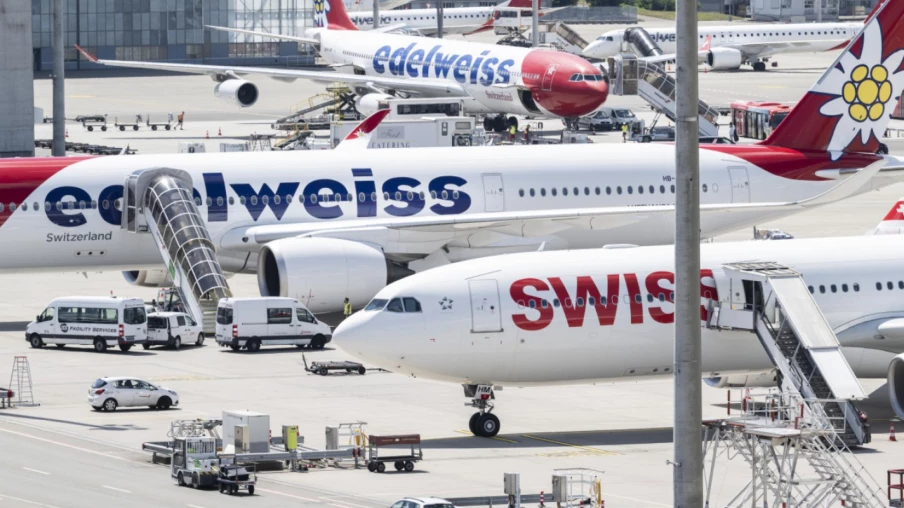 Swiss et Edelweiss relèvent les suppléments carburant face au kérosène