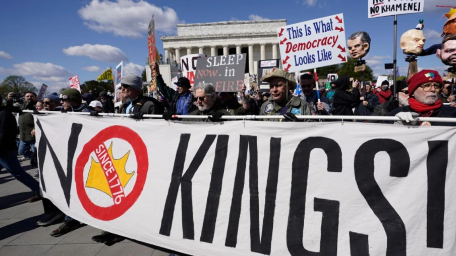 troisième vague de manifestations contre Trump aux États-Unis