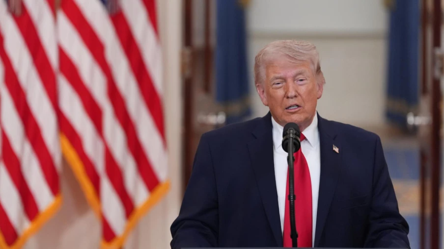 Trump taxe les médicaments et réajuste les droits sur les métaux