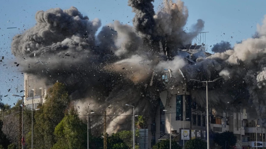 Liban : frappes israéliennes sur Beyrouth et ponts du Litani