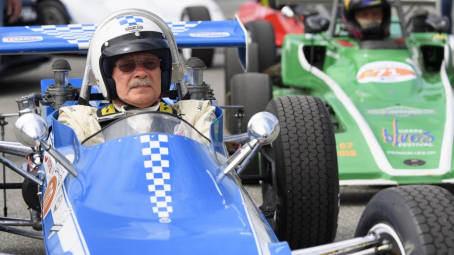 Plus de 100 voitures de collection à Cossonay pour le Grand Prix TCS
