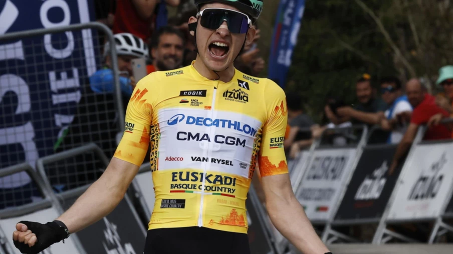 Paul Seixas écrase la 2e étape et prend la tête du Tour du Pays basque