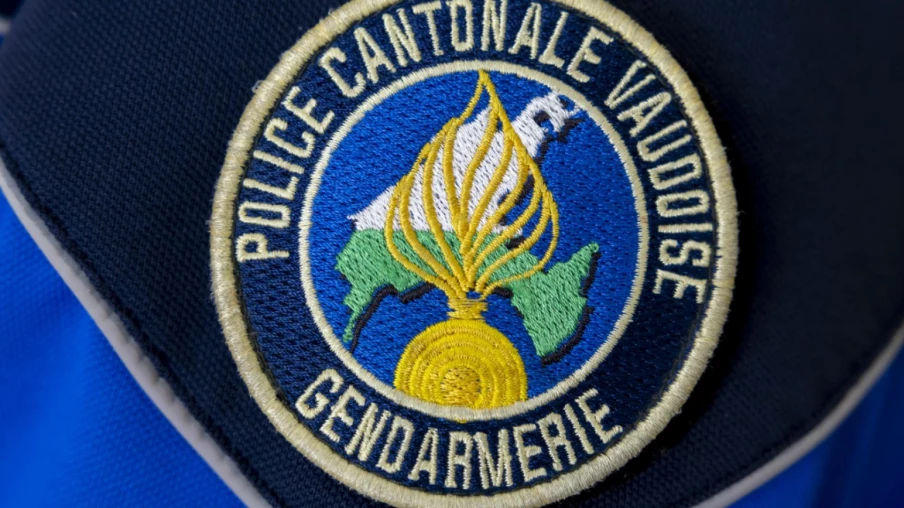 Dix mineurs condamnés pour faux papiers d'identité saisis aux douanes