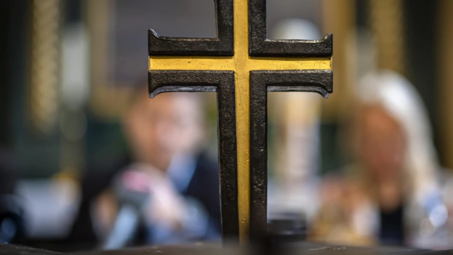 Pasteure suspendue par les églises de Neuchâtel et Vaud