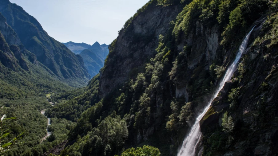 Corps du pilote retrouvé au Tessin après crash en vallée de la Bavona