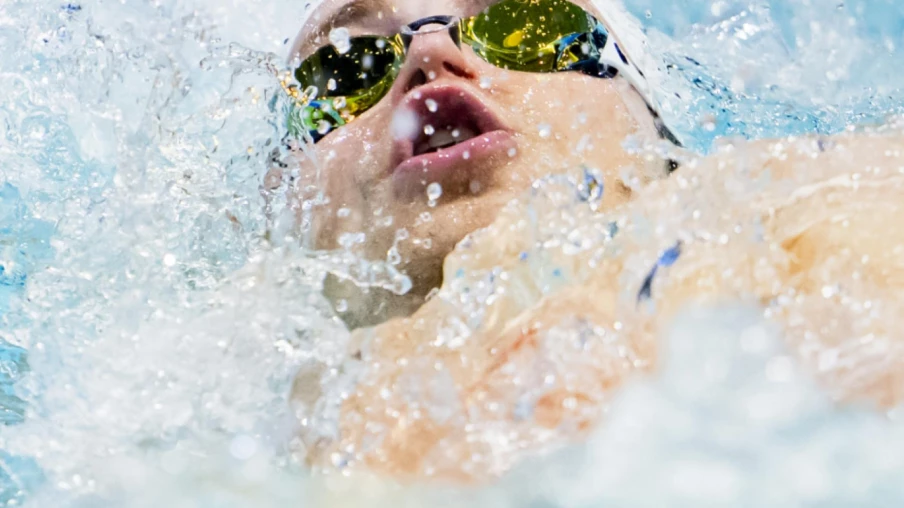 Mityukov signe la meilleure performance mondiale sur 200 m dos