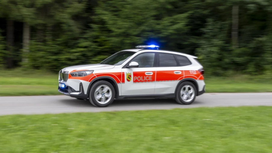 Moosseedorf : mineur en fuite après contrôle percute un arbre