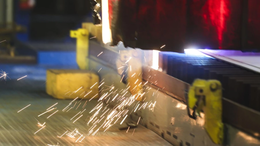 L'UE durcit les règles d'importation d'acier : la Suisse touchée