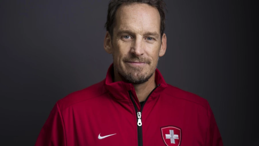 Swiss Olympic avertit Patrick Fischer pour certificat Covid falsifié