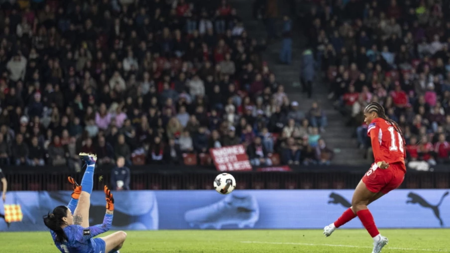 Aurélie Csillag : doublé, la Suisse bat la Turquie 3-1 à Zurich