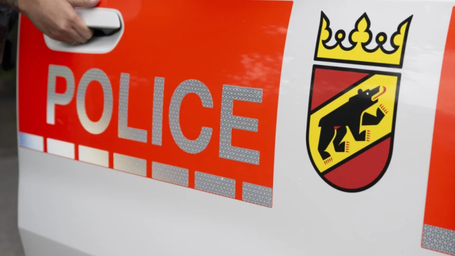 Incendie à Bienne : entrepôt de vélos détruit, forte fumée