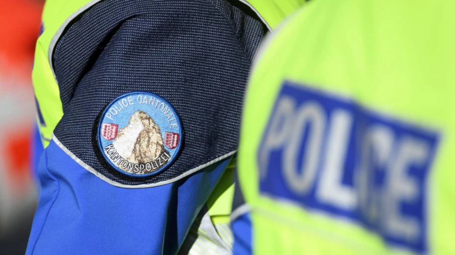 Saxon (VS) : motocycliste de 71 ans décède dans un accident