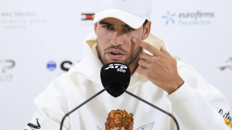 Alcaraz forfait au Masters 1000 de Madrid : blessé au poignet