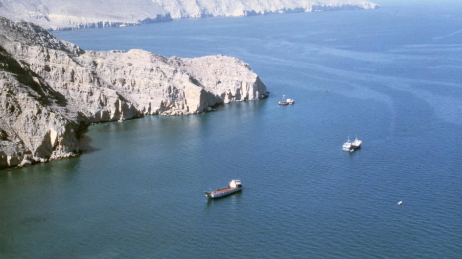 L'Iran ferme de nouveau le détroit d'Ormuz après le blocus américain