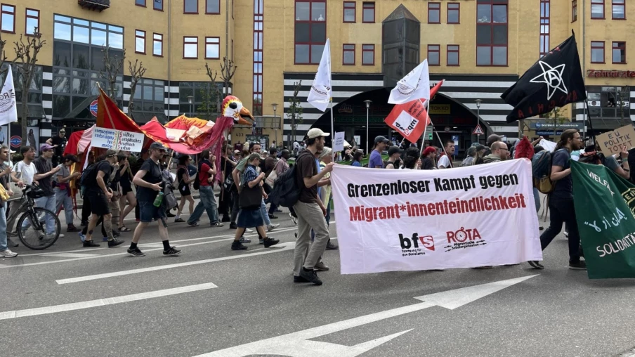 Manifestation transfrontalière près de Bâle pour l'asile