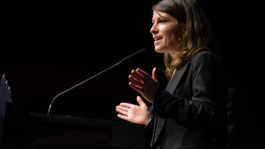 Mattea Meyer, coprésidente du PS, de retour au Palais fédéral