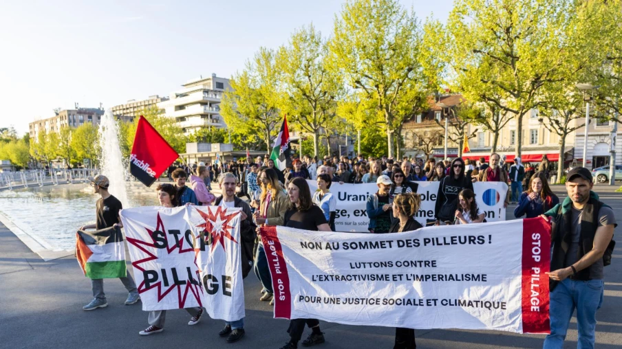 Lausanne: 150 personnes dénoncent le négoce des matières premières