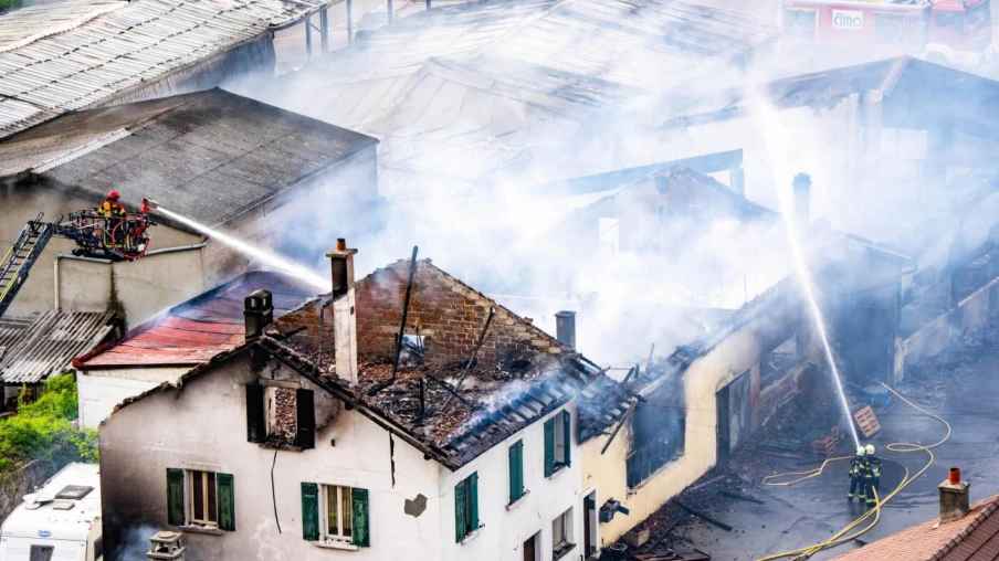 Valaisan de 64 ans, auteur présumé de l'incendie de Saxon interpellé