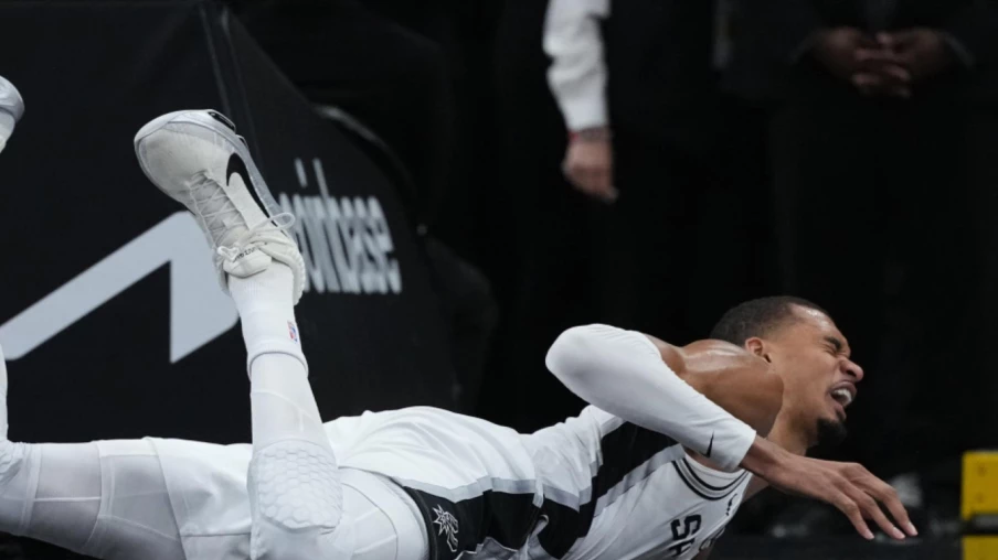 Houston s'incline en play-off face aux Lakers : LeBron omniprésent