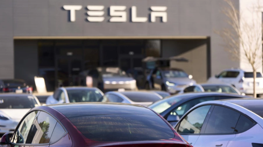 Tesla créera 1 000 emplois d'ici fin juin à sa gigafactory allemande