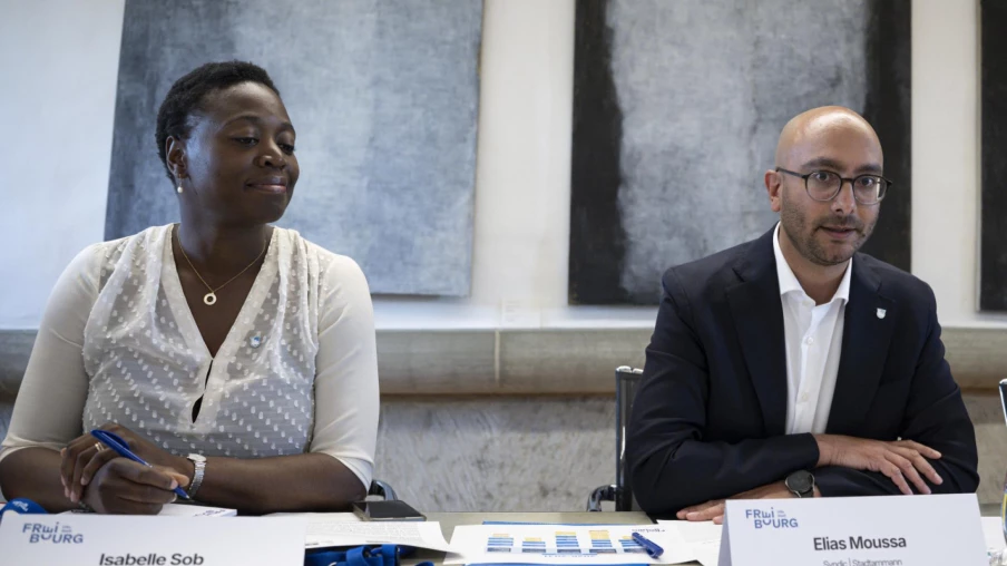 Elias Moussa succède à Thierry Steiert à la syndicature de Fribourg