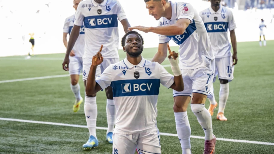 Lausanne bat Zurich 3-0 et assure son maintien en Super League