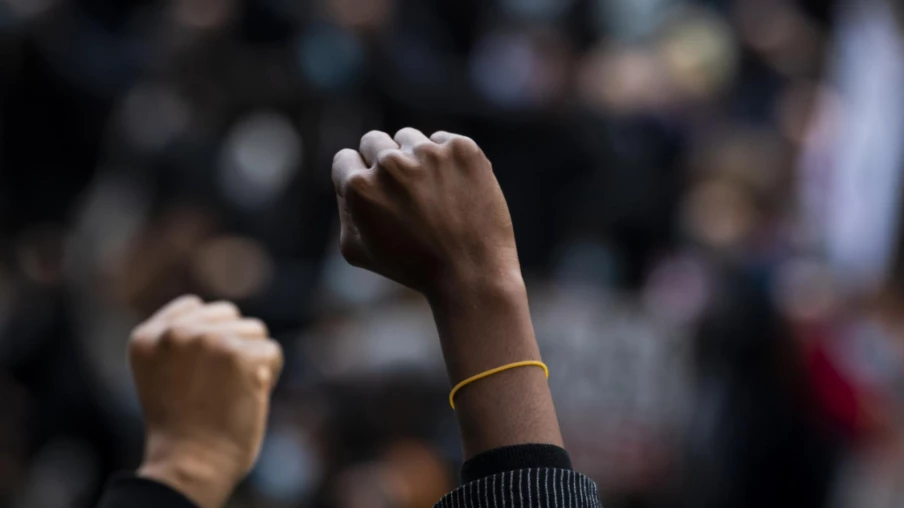 Hausse du racisme en 2025 : surtout des cas à l'école