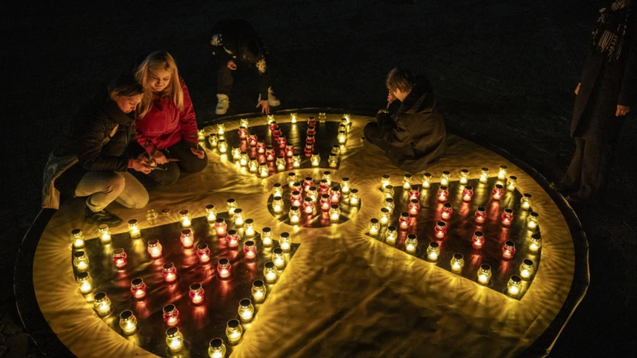 Zelensky accuse la Russie de terrorisme nucléaire après des frappes