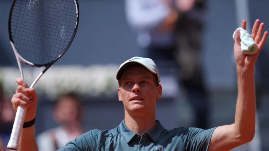 n°1 mondial Jannik Sinner en quarts du Masters 1000 de Madrid