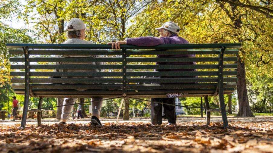 Chaque avis compte : enquête en ligne pour les seniors de Genève