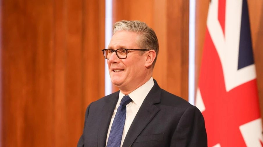 Affaire Epstein : Starmer échappe à une enquête parlementaire