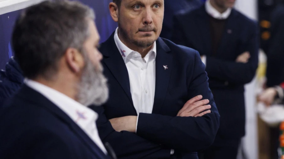 Échange d'entraîneurs : Marjämaki va à Zoug, Liniger à Kloten